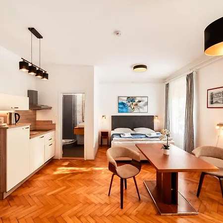 Pod Lipo Gæstehus Ljubljana