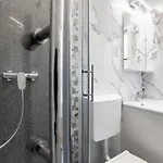 بيت ضيافة Pod Lipo 2*