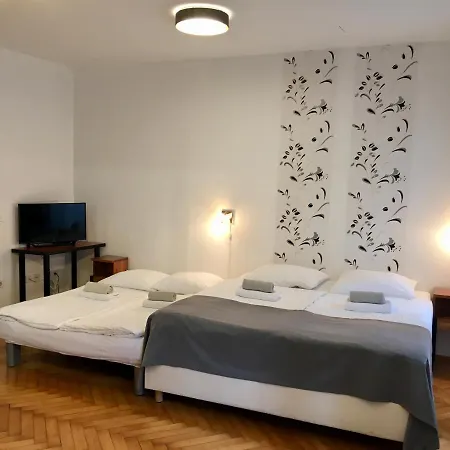 Pod Lipo Maison d'hôtes 2*