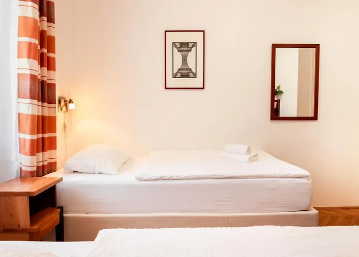 بيت ضيافة Pod Lipo ليوبليانا