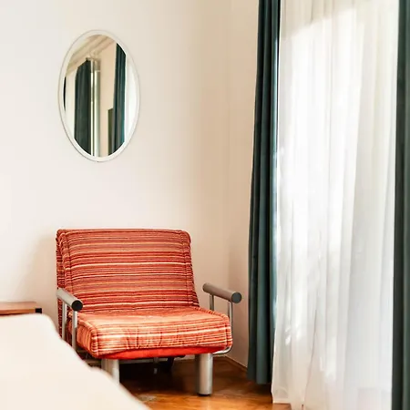 Pod Lipo בית הארחה