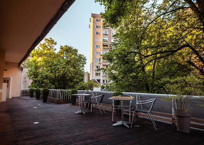 招待所 布丁膳食公寓