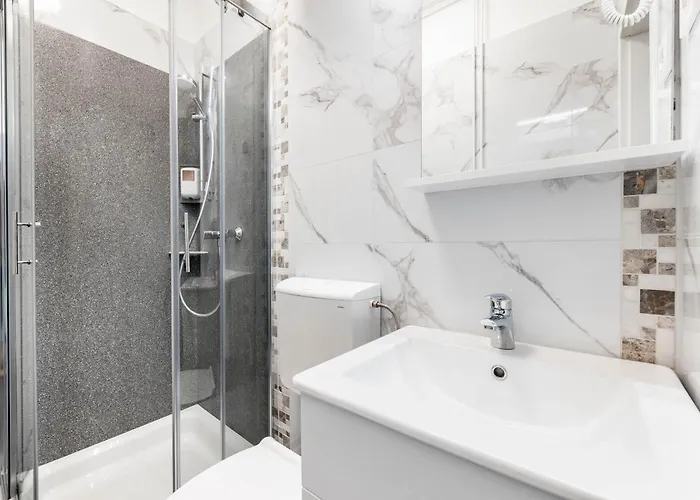 布丁膳食公寓 招待所 卢布尔雅那